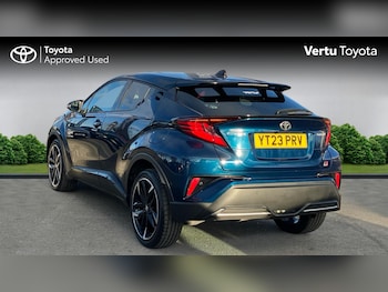 Used Toyota C-HR 2023 for sale - 77026004: Photo