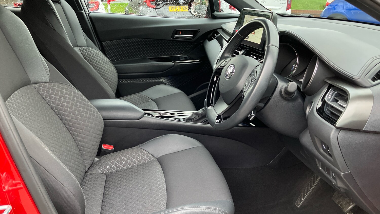 Used Toyota C-HR 2022 for sale - 76577063: Photo 11