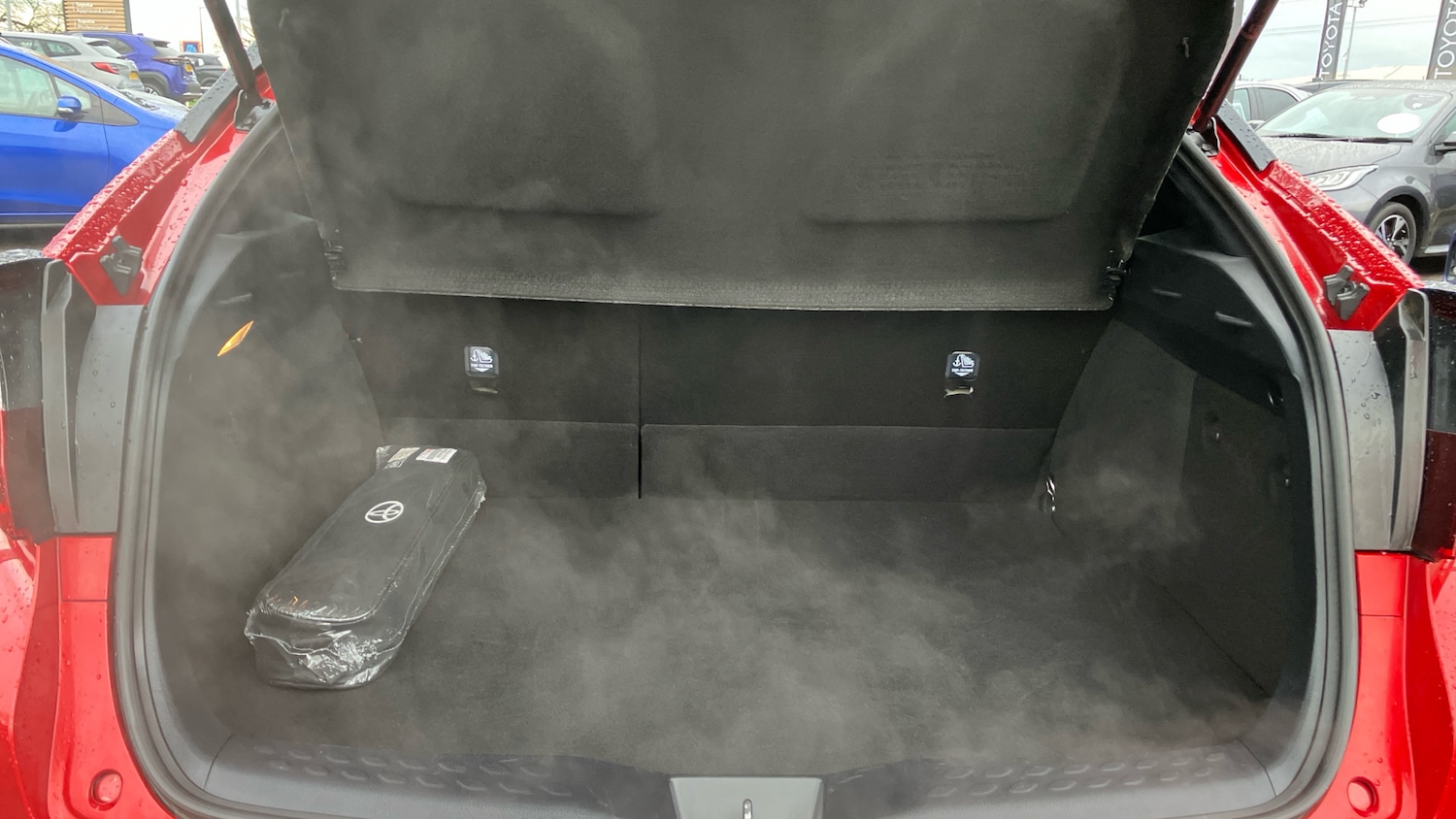 Used Toyota C-HR 2022 for sale - 76577063: Photo 14