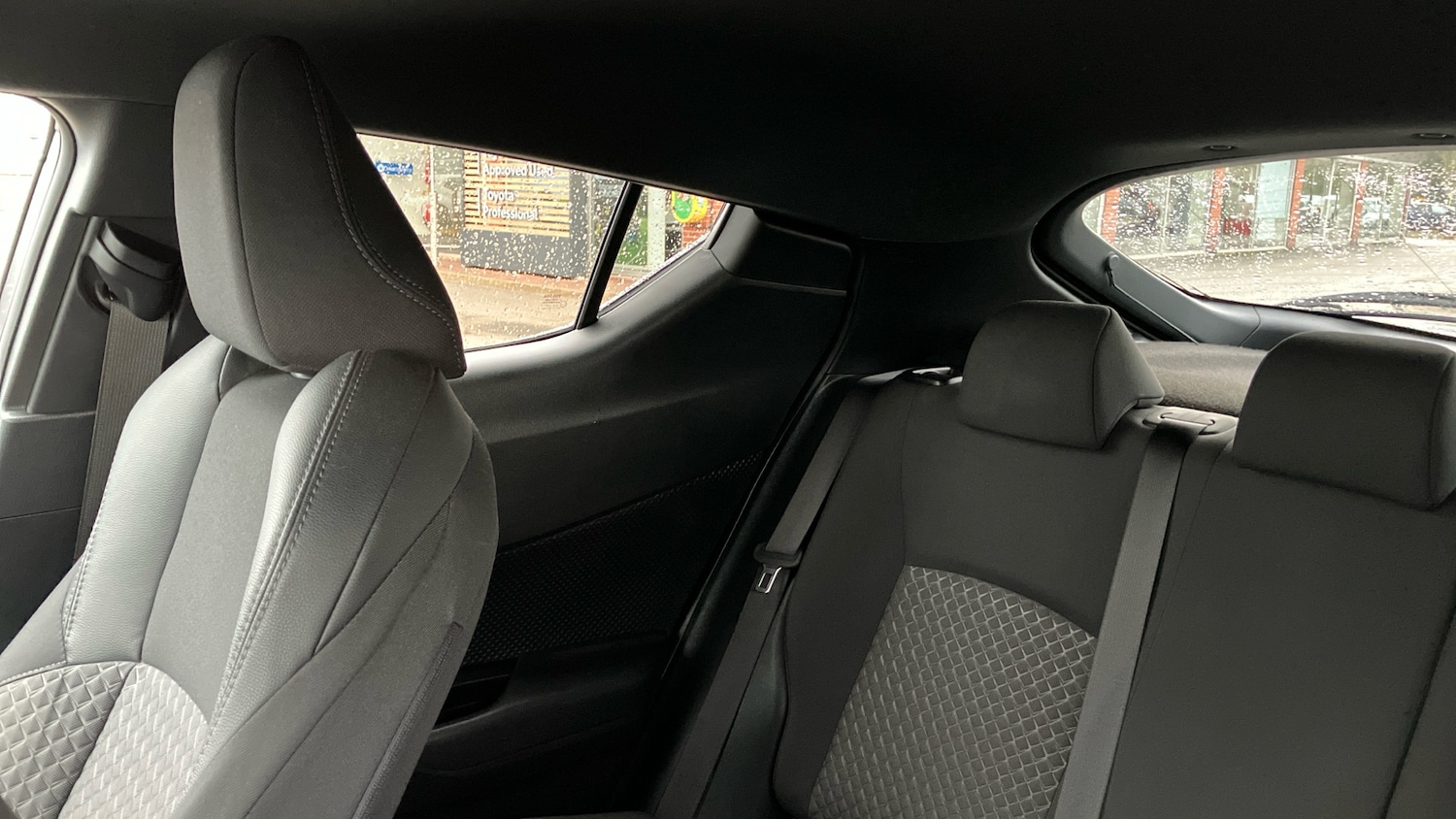 Used Toyota C-HR 2022 for sale - 76577063: Photo 24