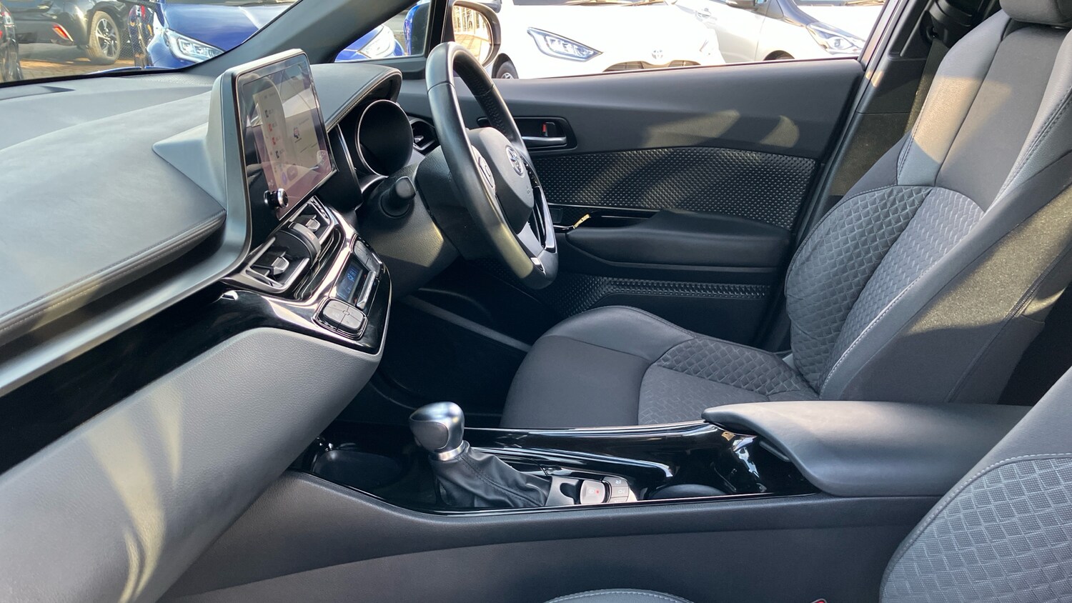 Used Toyota C-HR 2022 for sale - 76693240: Photo 10