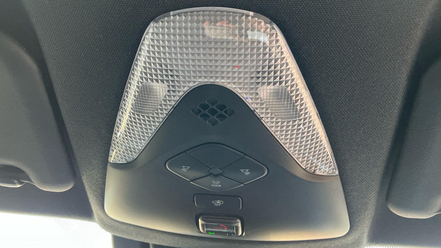 Used Toyota C-HR 2022 for sale - 76693240: Photo 33