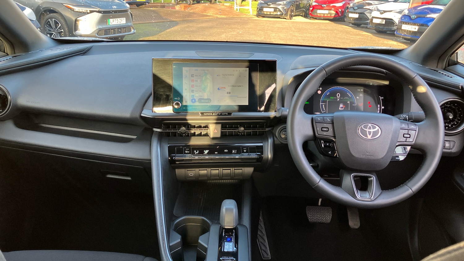 Used Toyota C-HR 2024 for sale - 77578648: Photo 5