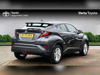 Used Toyota C-HR 2020 for sale - 77210900: Photo