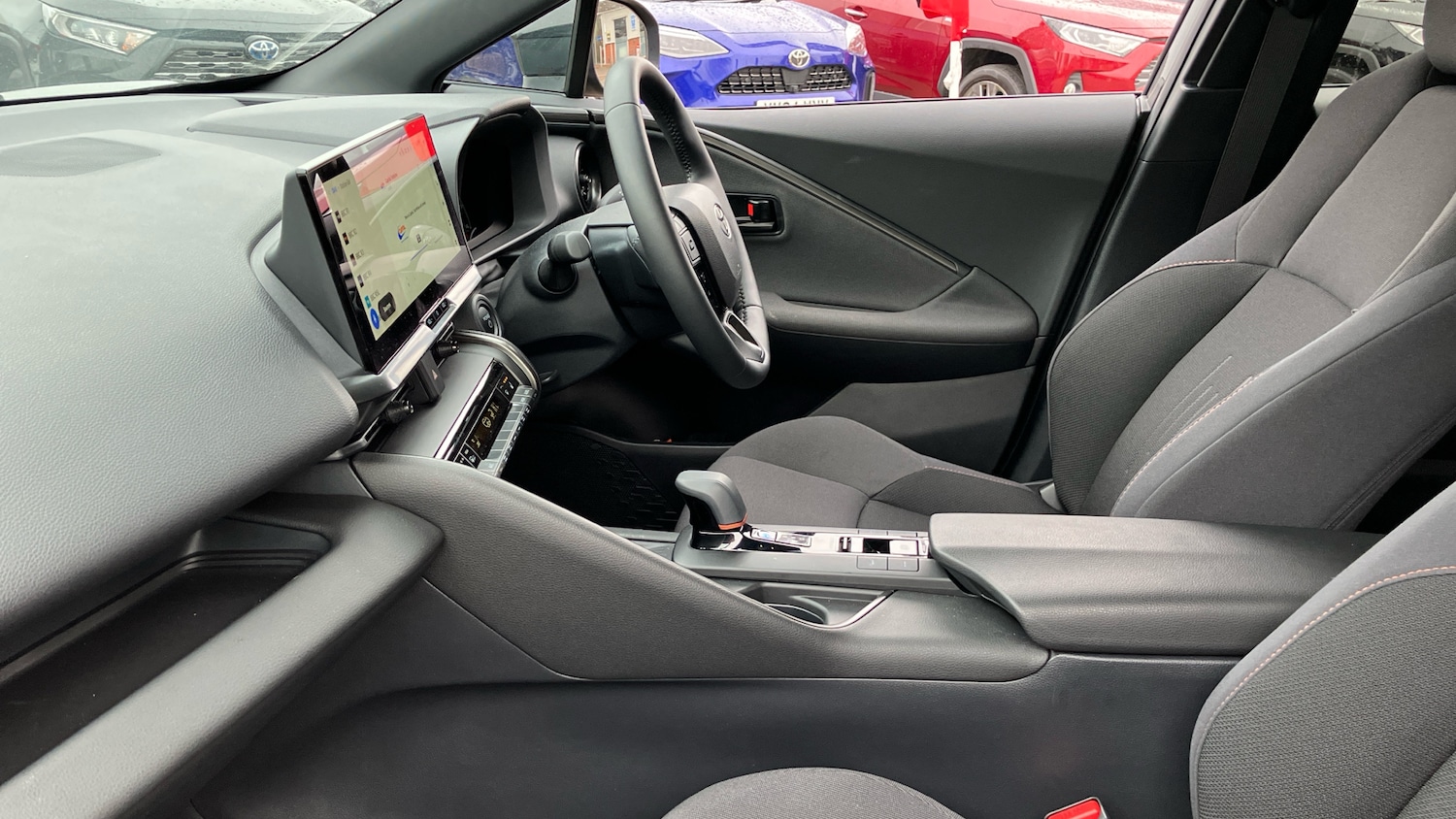 Used Toyota C-HR 2025 for sale - 77171102: Photo 10