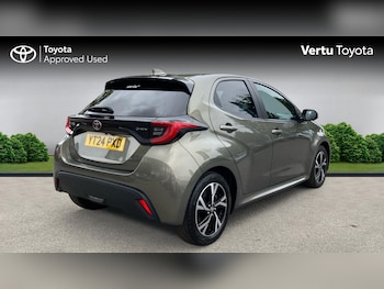 Used Toyota Yaris 2024 for sale - 79546868: Photo