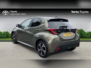 Used Toyota Yaris 2024 for sale - 79546868: Photo