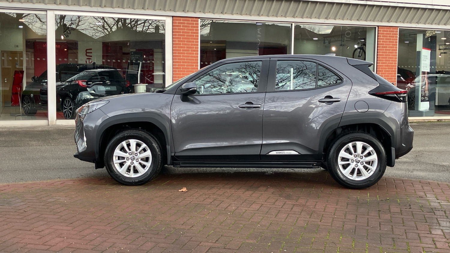 Used Toyota Yaris Cross 2022 for sale - 76736400: Photo 17