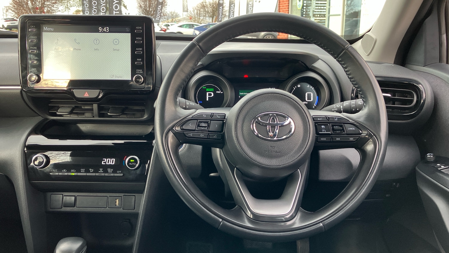 Used Toyota Yaris Cross 2022 for sale - 76736400: Photo 6