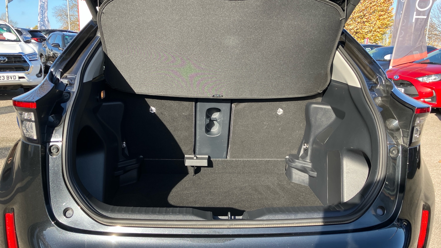 Used Toyota Yaris Cross 2023 for sale - 76354897: Photo 14