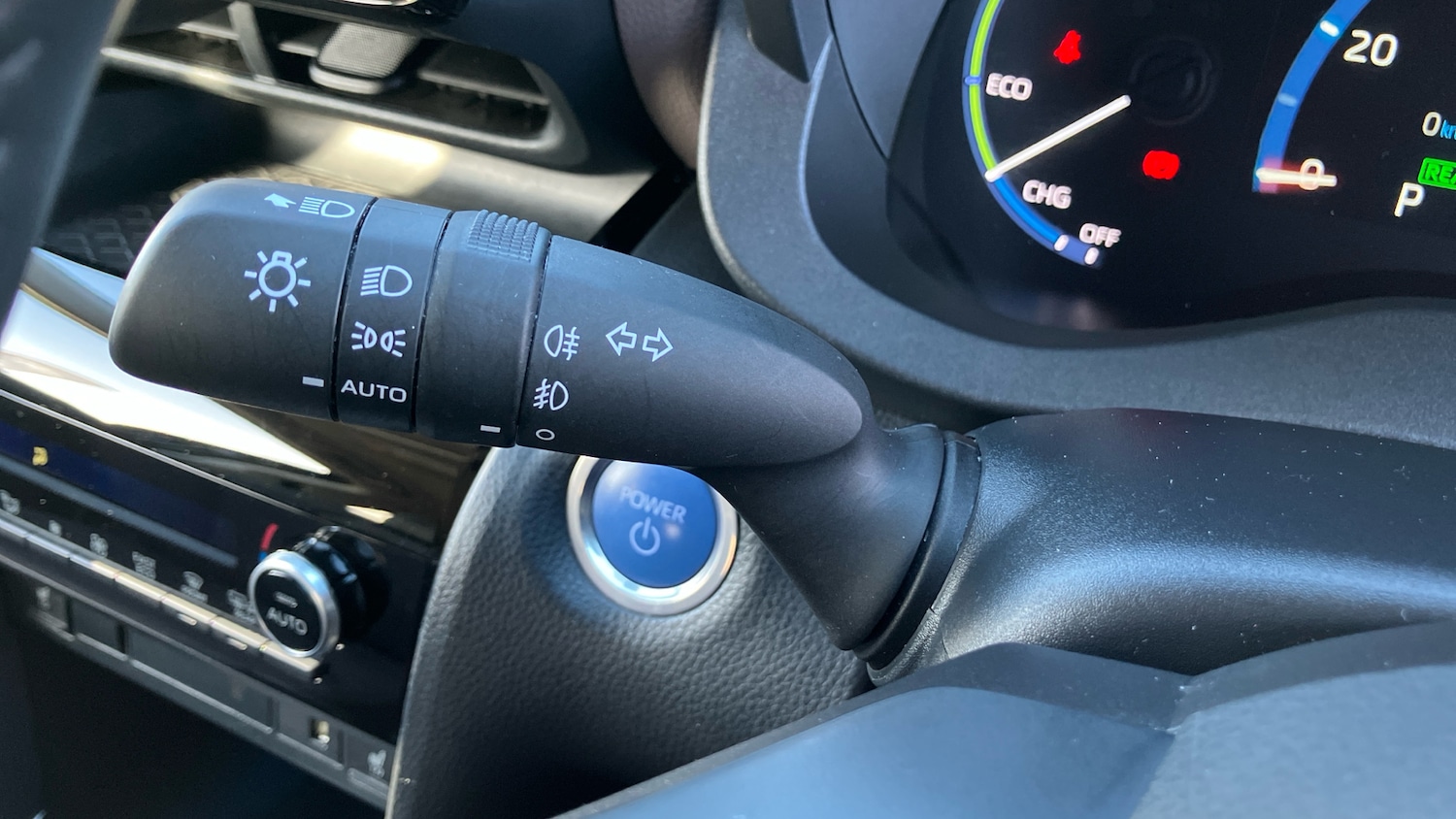 Used Toyota Yaris Cross 2023 for sale - 76354897: Photo 38