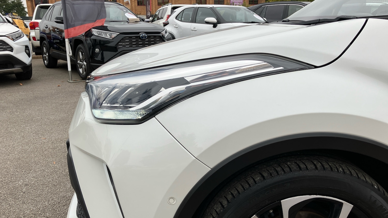 Used Toyota C-HR 2020 for sale - 76321692: Photo 20