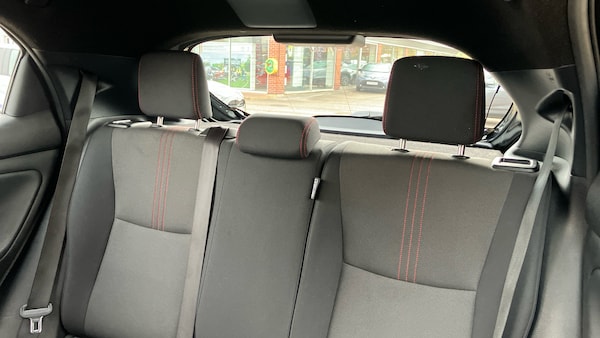 Used Toyota Yaris 2023 for sale - 76274366: Photo 23