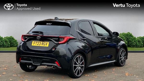 Used Toyota Yaris 2023 for sale - 76274366: Photo 2
