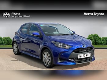 Used Toyota Yaris 2023 for sale - 79616735: Photo