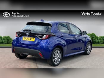 Used Toyota Yaris 2023 for sale - 79616735: Photo