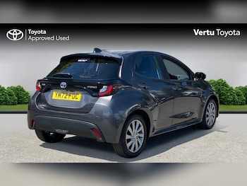 Used Toyota Yaris 2022 for sale - 78925741: Photo