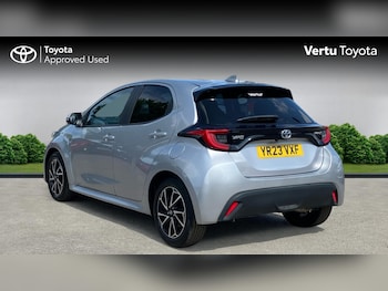Used Toyota Yaris 2023 for sale - 79311189: Photo