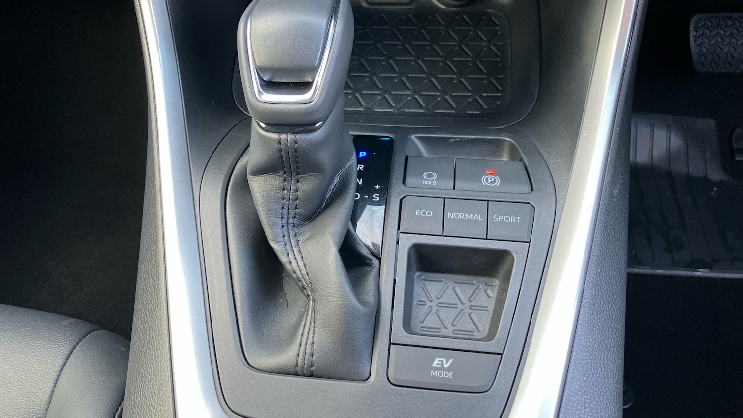 Used Toyota RAV4 2022 for sale - 76299719: Photo 35