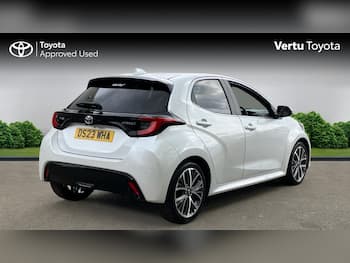 Used Toyota Yaris 2023 for sale - 79596163: Photo