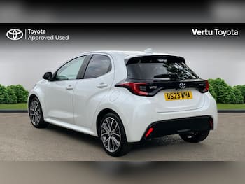 Used Toyota Yaris 2023 for sale - 79596163: Photo