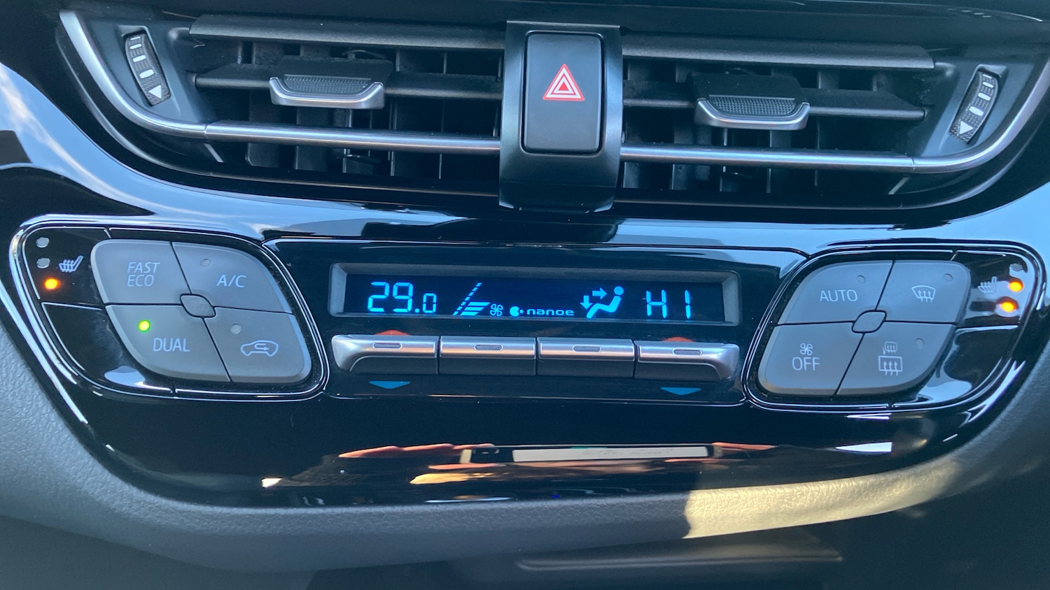 Used Toyota C-HR 2021 for sale - 76779229: Photo 34