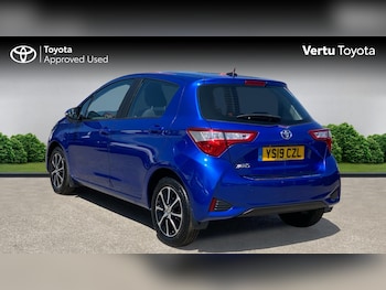 Used Toyota Yaris 2019 for sale - 79177441: Photo