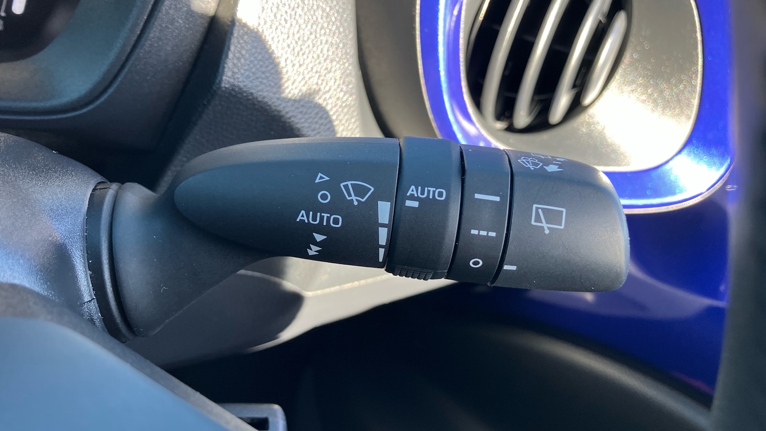 Used Toyota Aygo X 2023 for sale - 78010934: Photo 39