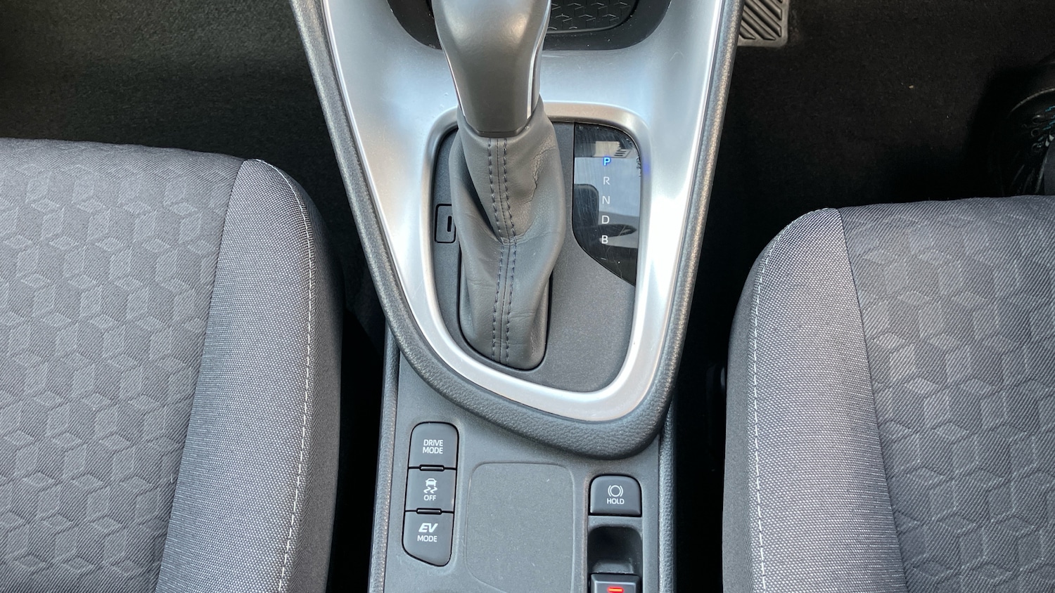 Used Toyota Yaris 2023 for sale - 76427798: Photo 35