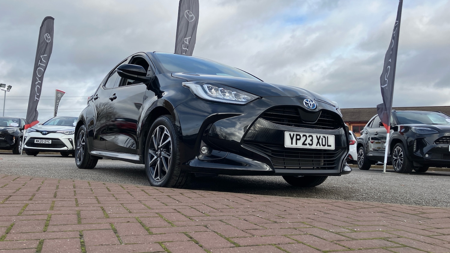 Used Toyota Yaris 2023 for sale - 76427798: Photo 42