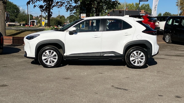 Used Toyota Yaris Cross 2025 for sale - 75724930: Photo 17