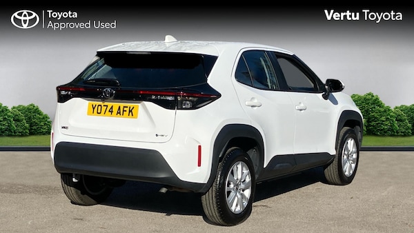 Used Toyota Yaris Cross 2025 for sale - 75724930: Photo 2