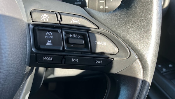 Used Toyota Yaris Cross 2025 for sale - 75724930: Photo 37