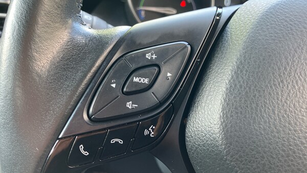 Used Toyota C-HR 2022 for sale - 76219678: Photo 36