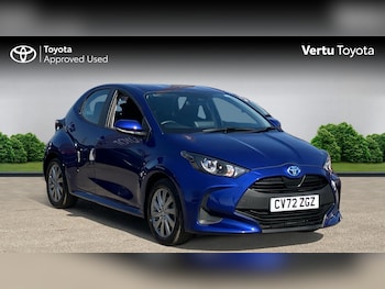 Used Toyota Yaris 2022 for sale - 77998256: Photo