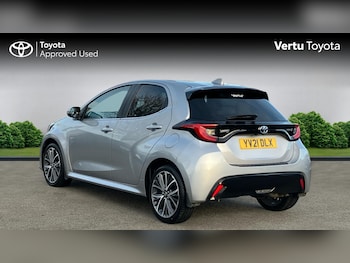 Used Toyota Yaris 2021 for sale - 77078989: Photo