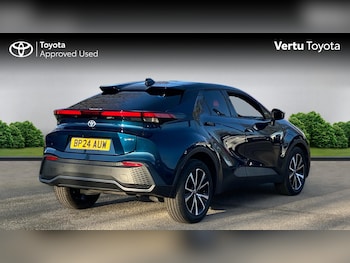 Used Toyota C-HR 2024 for sale - 76682253: Photo