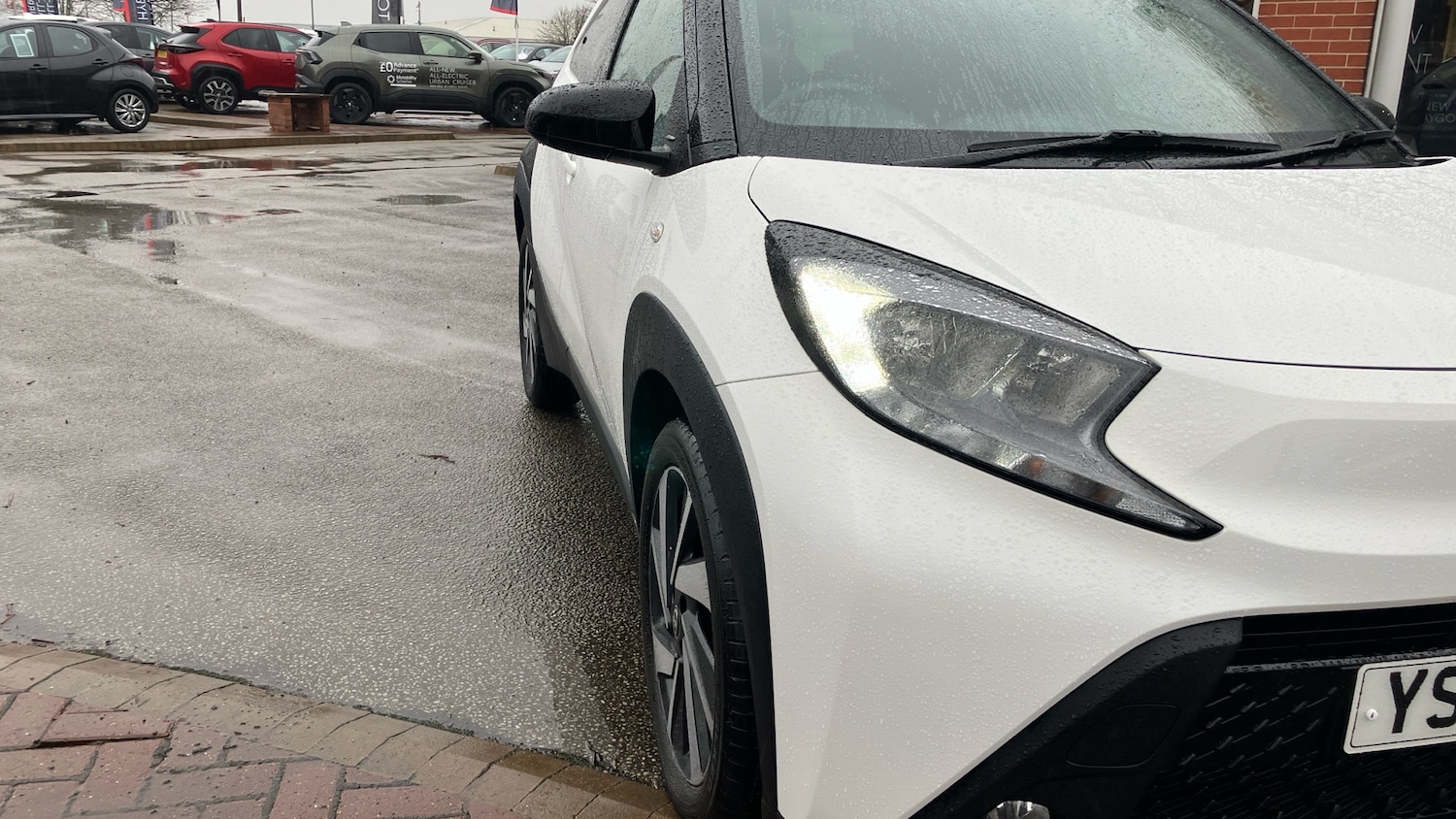 Used Toyota Aygo X 2024 for sale - 77668396: Photo 41