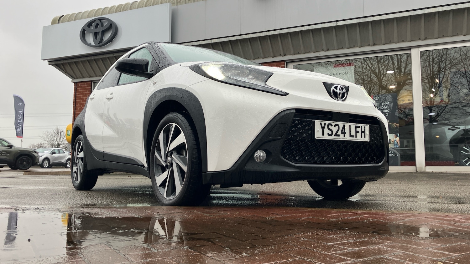 Used Toyota Aygo X 2024 for sale - 77668396: Photo 42