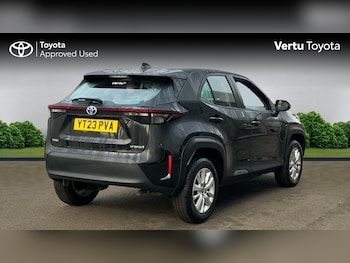 Used Toyota Yaris Cross 2023 for sale - 76445961: Photo