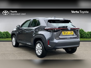 Used Toyota Yaris Cross 2024 for sale - 78814990: Photo