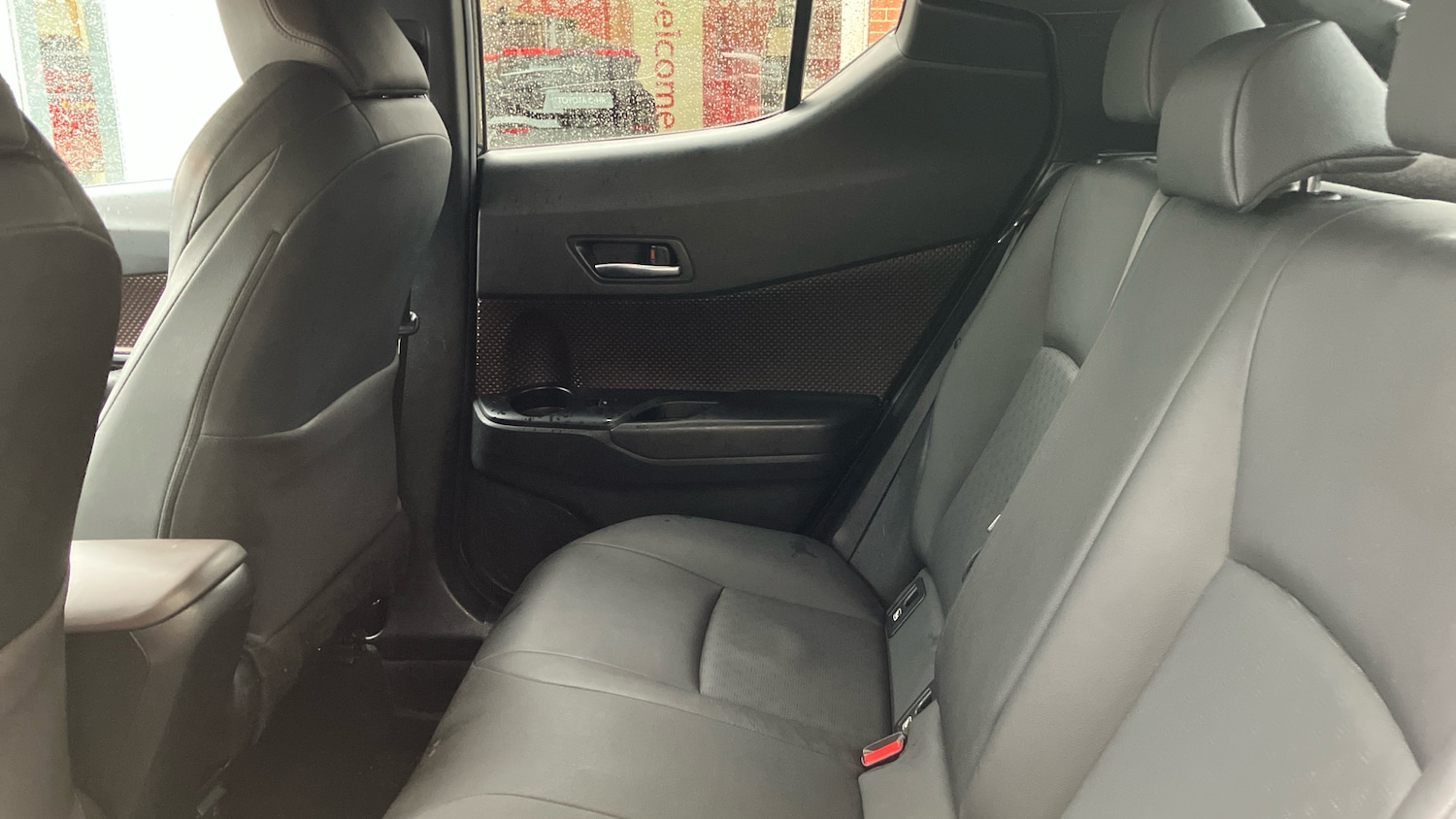 Used Toyota C-HR 2019 for sale - 76736396: Photo 13