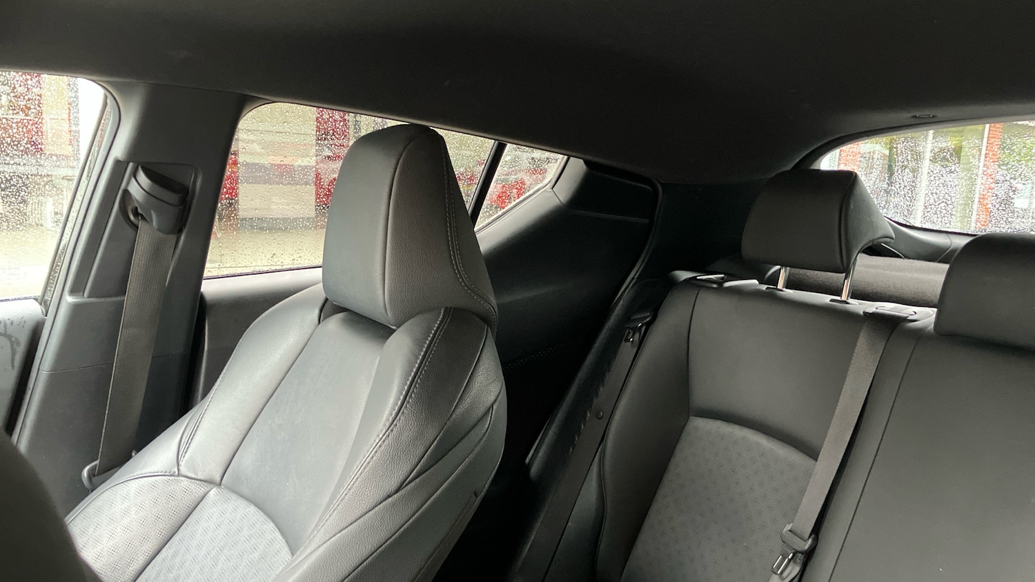 Used Toyota C-HR 2019 for sale - 76736396: Photo 24