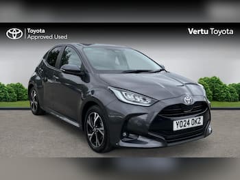 Used Toyota Yaris 2024 for sale - 79690431: Photo