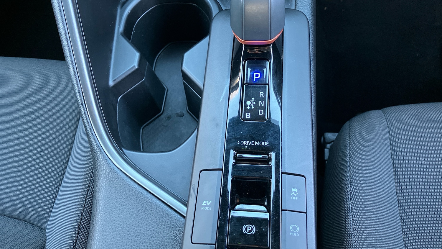 Used Toyota C-HR 2024 for sale - 77077224: Photo 34