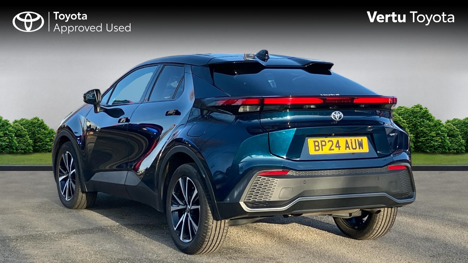 Used Toyota C-HR 2024 for sale - 77077224: Photo 4