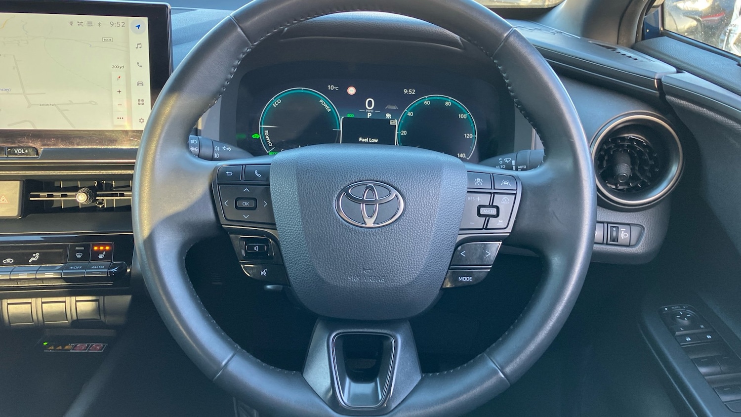 Used Toyota C-HR 2024 for sale - 77077224: Photo 8