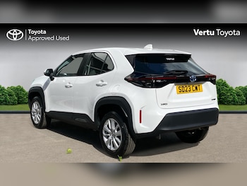 Used Toyota Yaris Cross 2023 for sale - 78838442: Photo