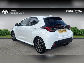Used Toyota Yaris 2022 for sale - 78158005: Photo