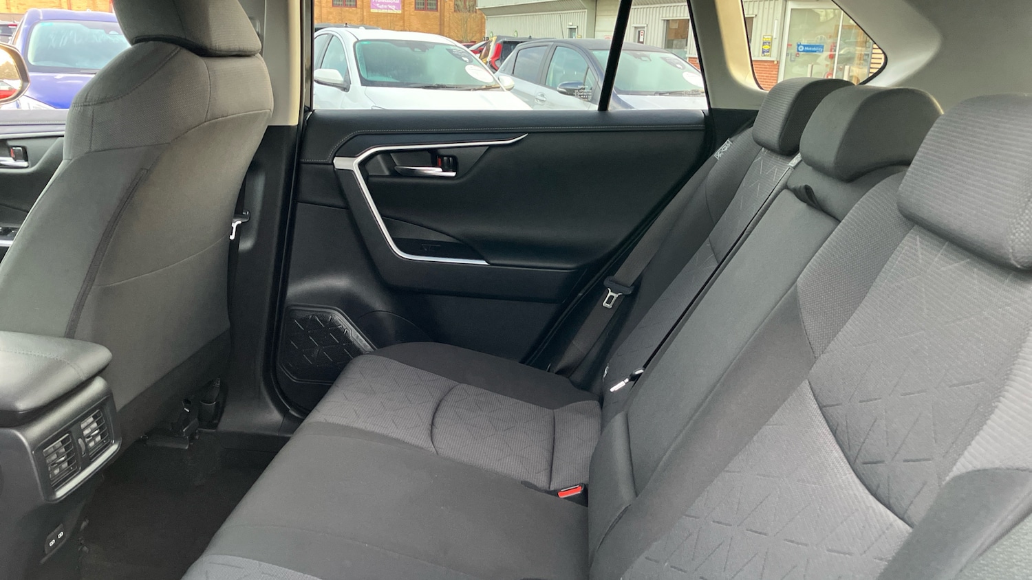 Used Toyota RAV4 2022 for sale - 76833921: Photo 13